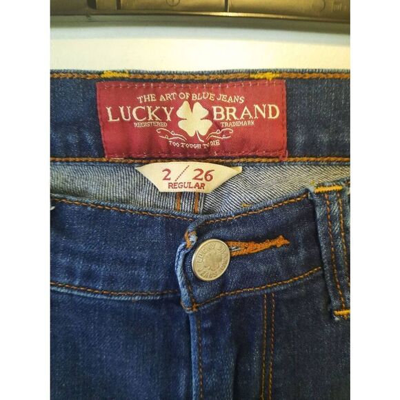 Lucky Brand Jeans size 2 Dark Wash Sofia Boot Bootcut - Picture 2 of 4
